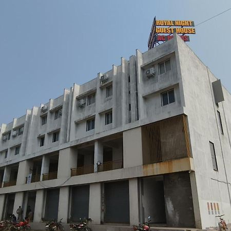 Hotel Royal Night Daman Esterno foto