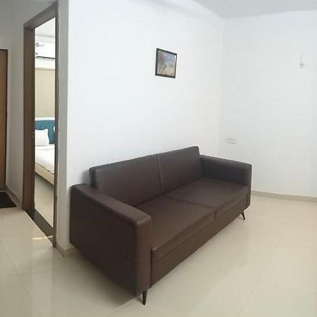 Hotel Royal Night Daman Esterno foto