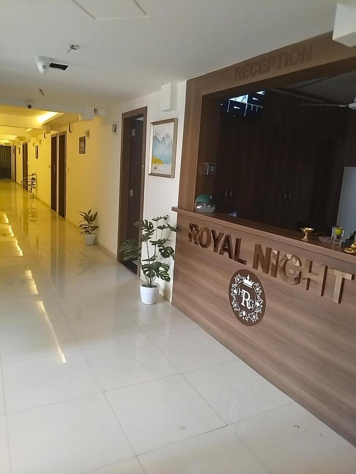 Hotel Royal Night Daman Esterno foto
